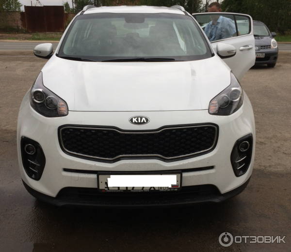 Автомобиль Kia Sportage 4 кроссовер фото