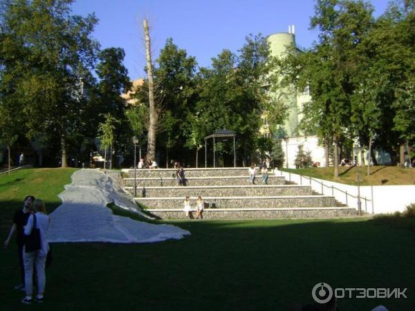 Горки китай город. Парк горка Спасоглинищевский. Парк горки Китай город. Парк горка Москва Китай город. Парк горка Китай город баскетбол.