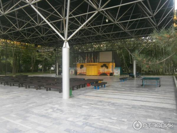 Концертно-танцевальная площадка