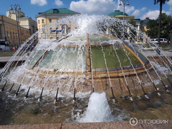 Площадь Манежная (Россия, Москва) фото