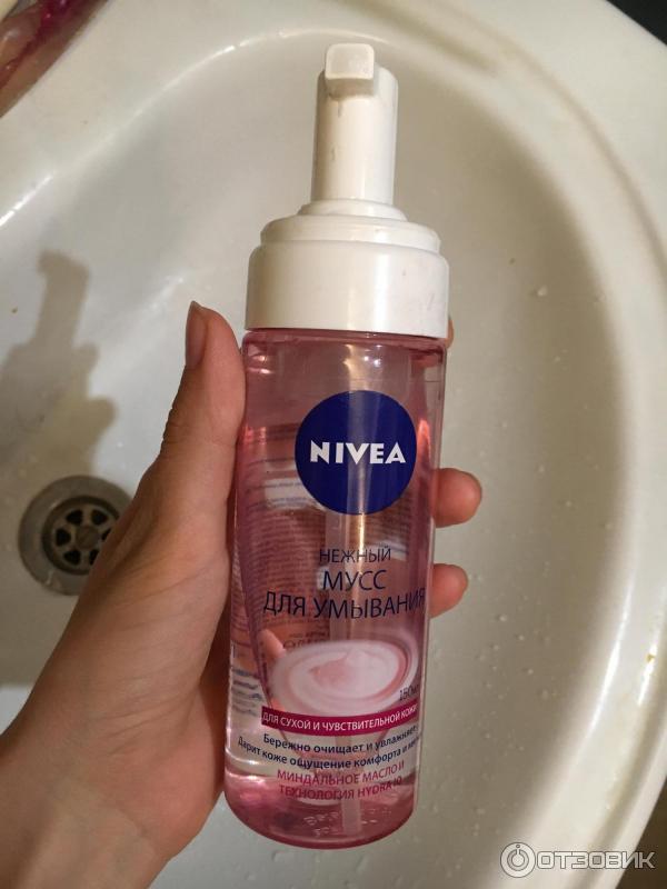 Нежный мусс для умывания Nivea для сухой и чувствительной кожи фото