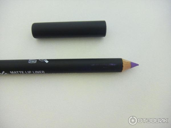 Карандаш для губ NYX Suede Matte lip liner фото