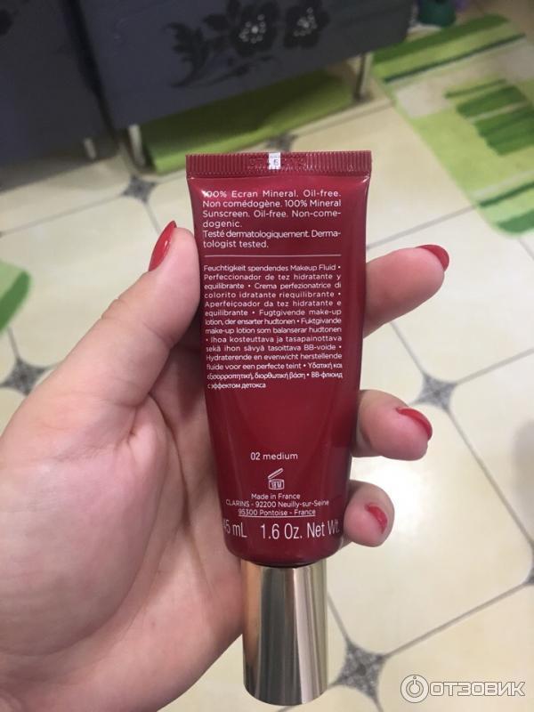 BB крем Clarins Skin Detox Fluid spf 25 фото