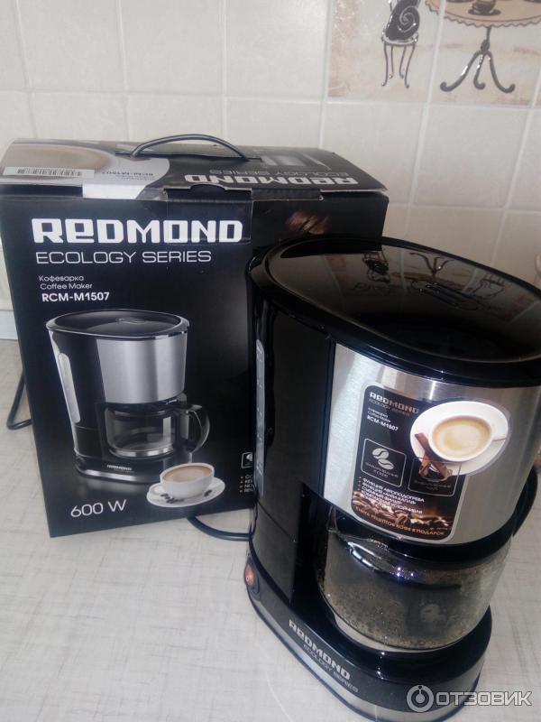 Кофеварка red evolution rcm. Redmond RCM-m1507. Кофеварка редмонд 1507. Кофеварка капельная Redmond RCM-m1507 600вт черный/серебристый. Redmond RCM-1524.