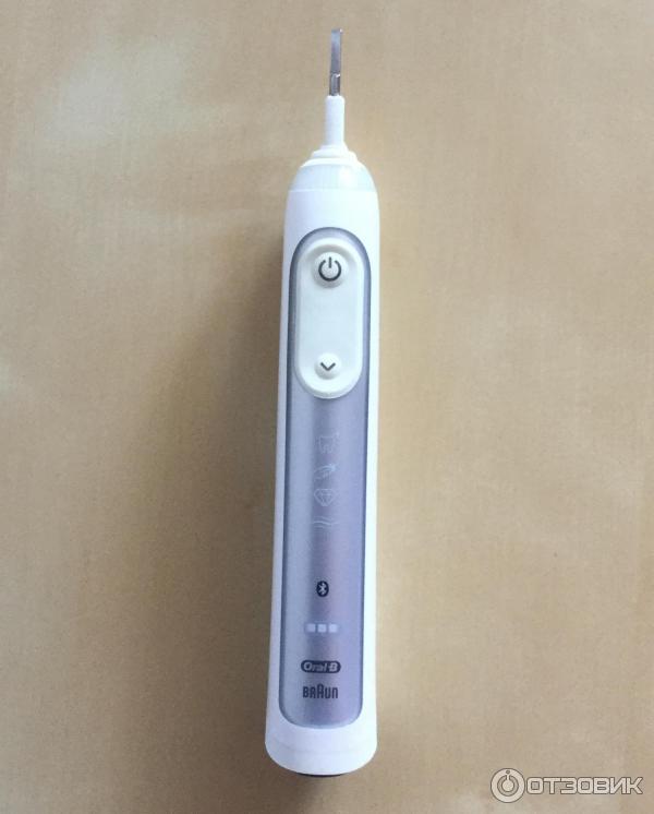 Электрическая зубная щётка Braun Oral-B Genius 8000