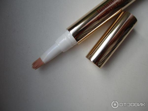 Корректор Clarins Eclat Minute Pinceau Perfecteur фото