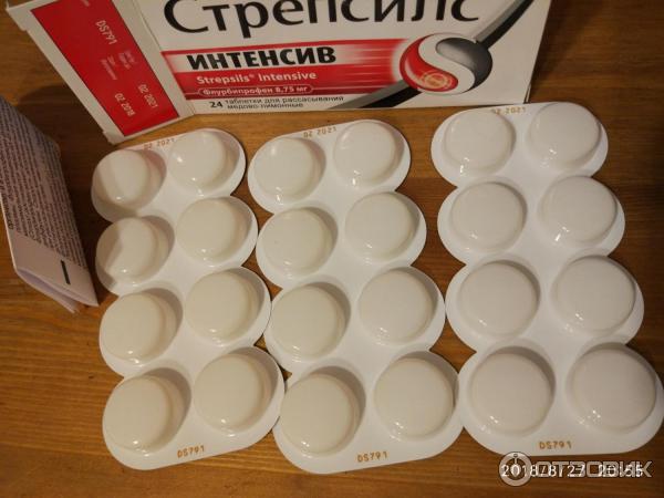 Таблетки для рассасывания Strepsils Intensive фото