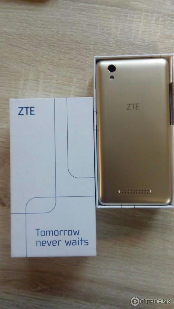 Смартфон ZTE Blade X3 фото