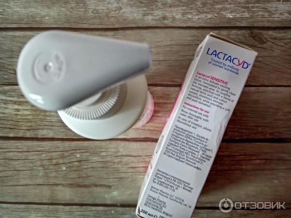 Средство для интимной гигиены Lactacyd Soothing для устранения легкого раздражения фото