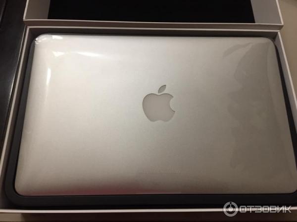 Ноутбук Apple MacBook Air 11 фото