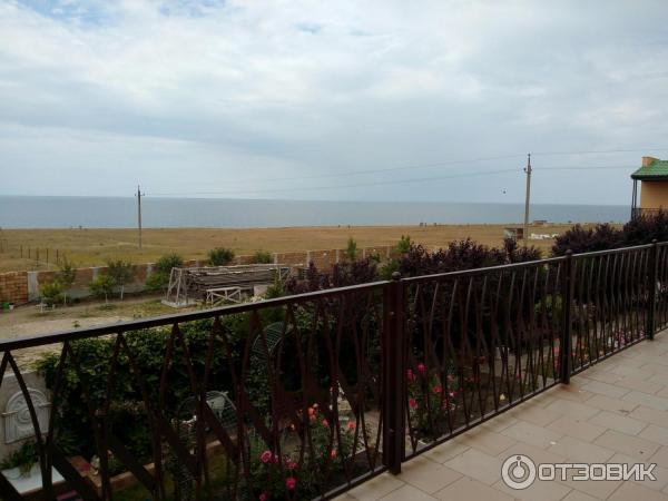 Гостевой дом Ля флер (Межводное, Крым) фото
