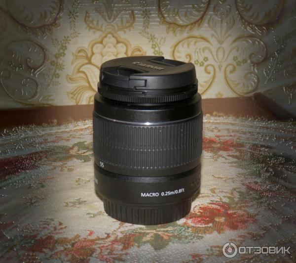 Цифровой зеркальный фотоаппарат Canon EOS 1300D Kit EF-S 18-55 IS II