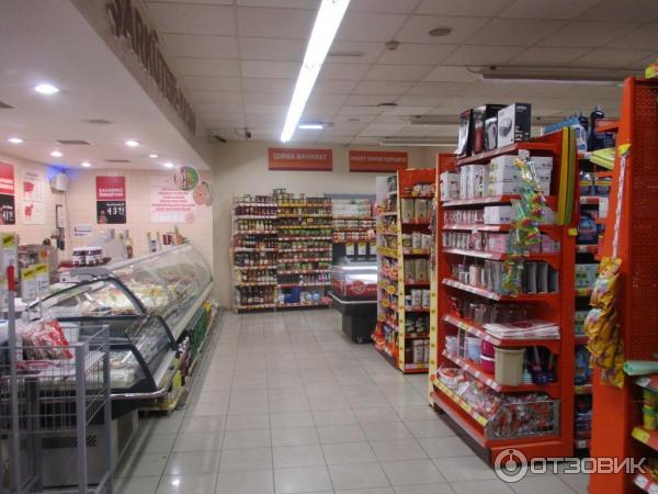 Сеть супермаркетов Migros (Турция, Дикили) фото