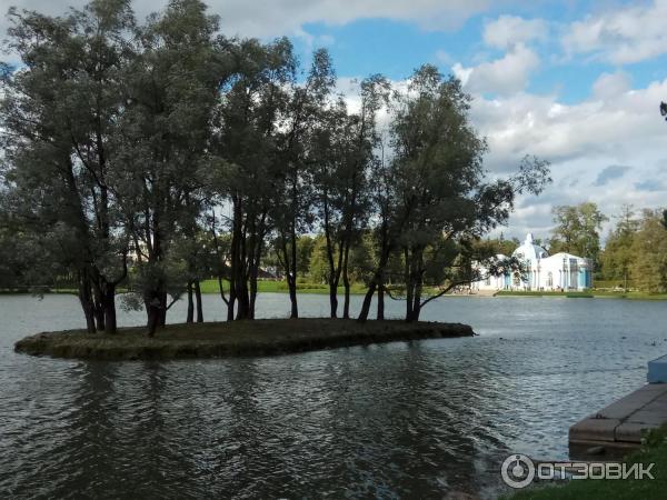 Екатерининский парк в городе Пушкин (Россия, Санкт-Петербург) фото