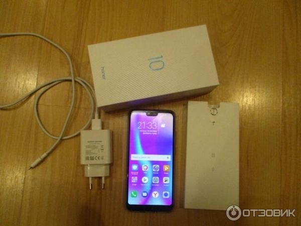 Смартфон Huawei Honor 10 фото