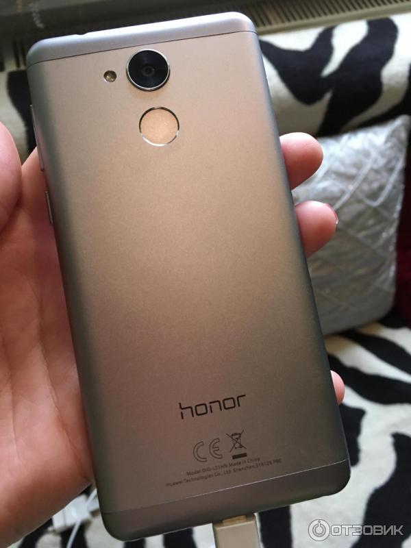 Смартфон Huawei Honor 6C фото