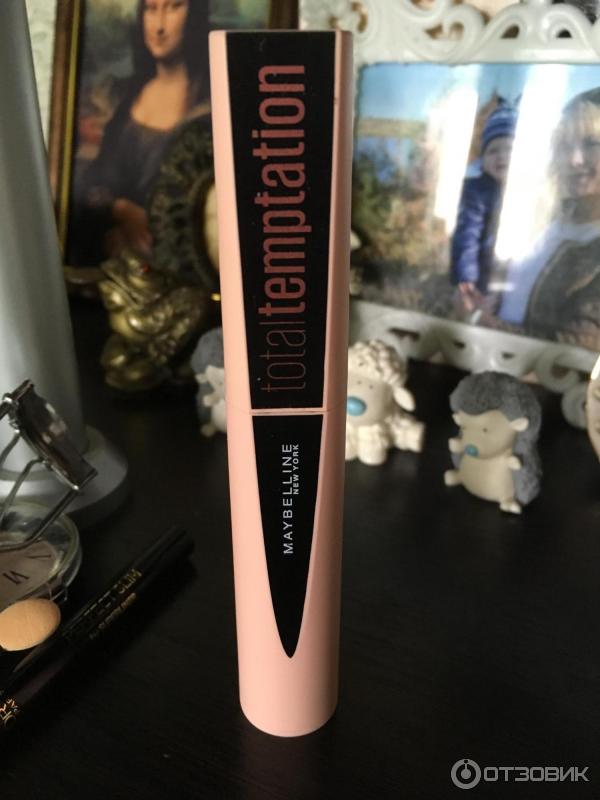 Тушь для ресниц Maybelline Total Temptation фото