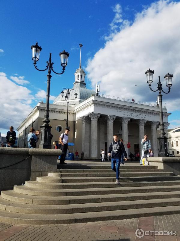 Железнодорожный Ленинградский вокзал (Россия, Москва) фото