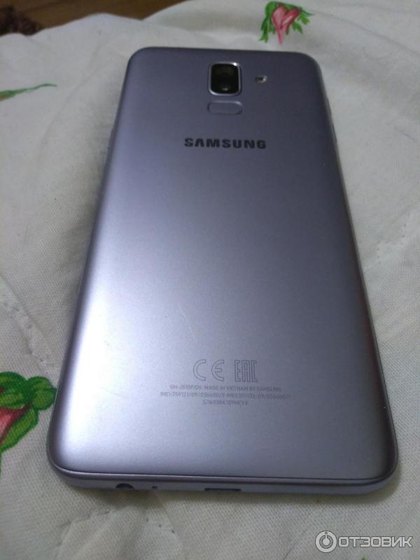 Смартфон Samsung Galaxy J8 фото