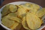 Картофельные чипсы Lays фото