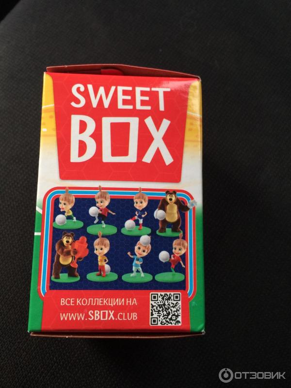 Мармелад с игрушкой Sweet Box Маша и медведь футбол фото