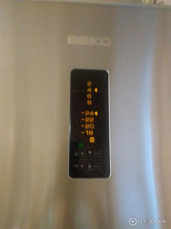 Дисплей на холодильник beko. Холодильник Beko 335220. Веко холодильник модель CN 335220. Beko холодильник с дисплеем cn335220x. Панель управления веко холодильник двухкамерный 335220.