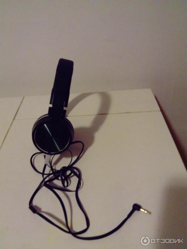 Наушники Sony MDR-ZX600