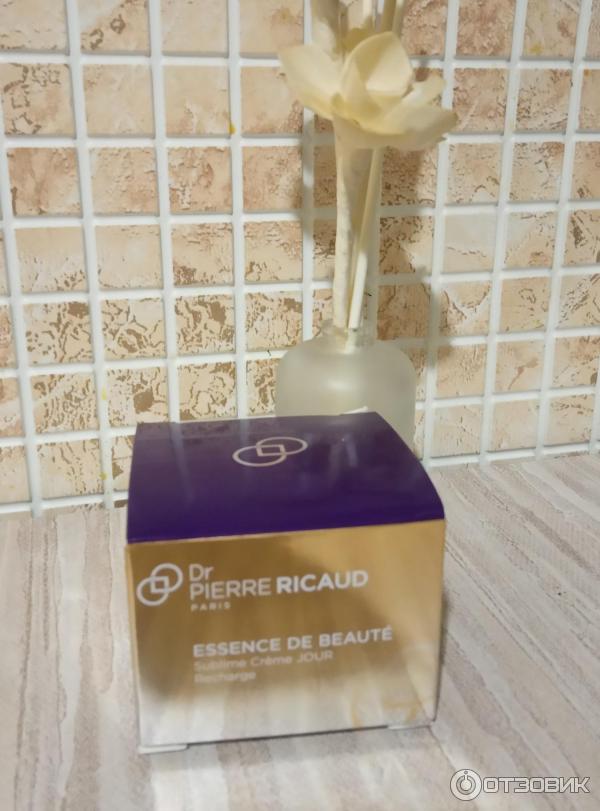 Дневной омолаживающий крем Dr. Pierre Ricaud Essence de Beaute Великолепие фото