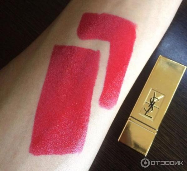 Yves Saint Laurent Rouge Pur Couture в оттенке 01 Le Rouge