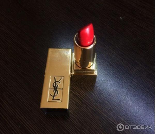 Yves Saint Laurent Rouge Pur Couture в оттенке 01 Le Rouge