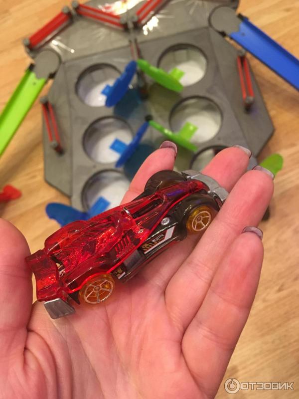 Игровой набор Hot Wheels Гоночная Трасса Рикошет фото