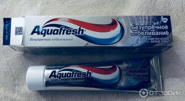 Зубная паста Aquafresh Безупречное отбеливание фото