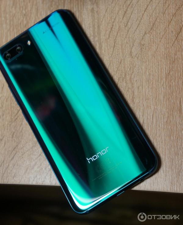 Смартфон Huawei Honor 10 фото