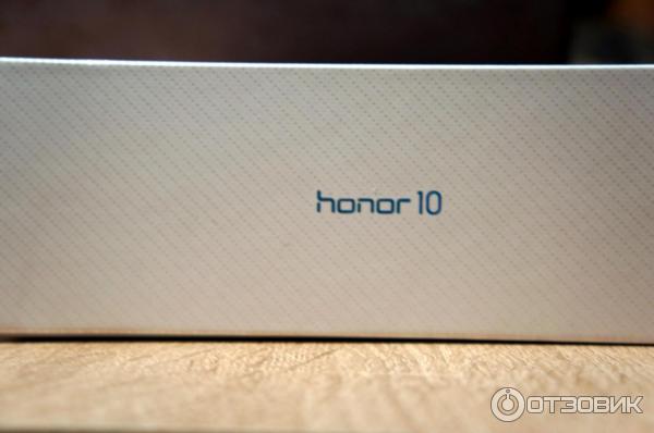 Смартфон Huawei Honor 10 фото