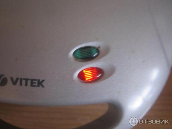 Сэндвич-тостер Vitek VT-1590 фото