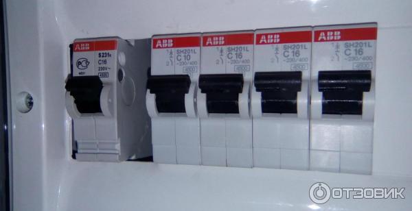 Автоматические выключатели ABB фото