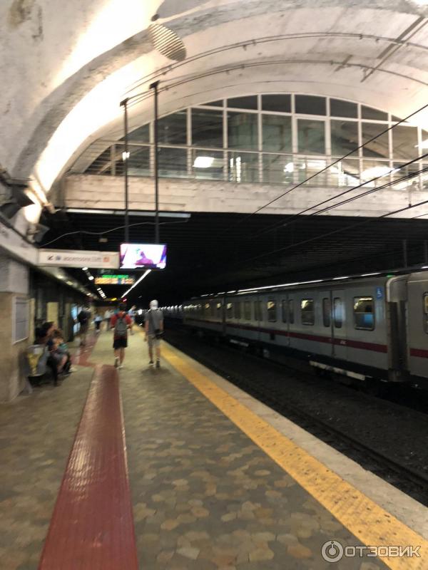 Метро Рима Фото