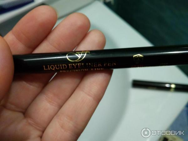 Подводка-фломастер FF Liquid Eyeliner Pen фото