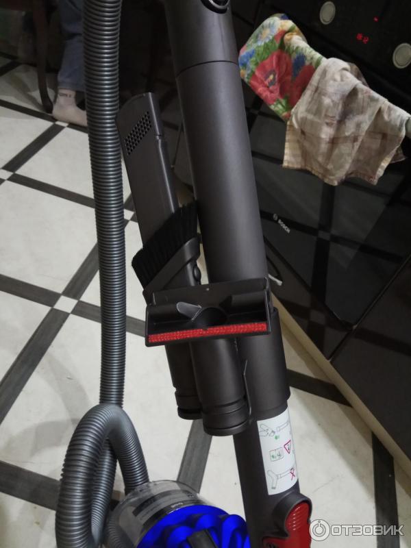 Пылесос Dyson DC37 Allergy Muschd PQ фото