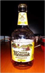 Пиво "Старый мельник из бочонка" фото