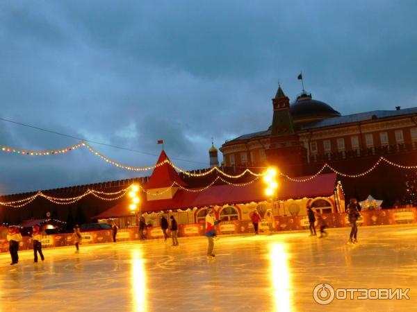 ГУМ-ярмарка на Красной площади (Россия, Москва) фото