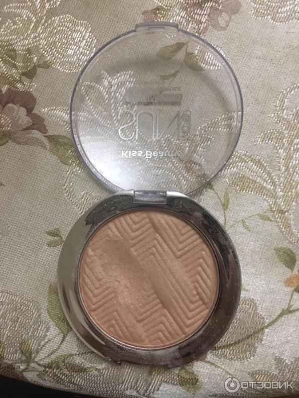 Пудра Catrice Sun Glow Matt Bronzing Powder фото