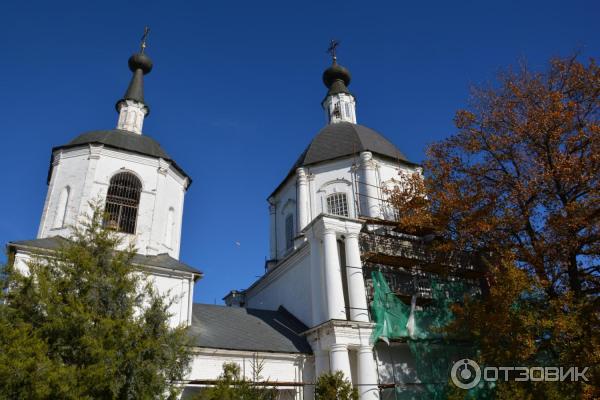 Подворье Ефремовых