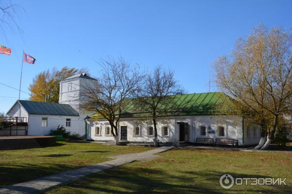 Подворье Ефремовых