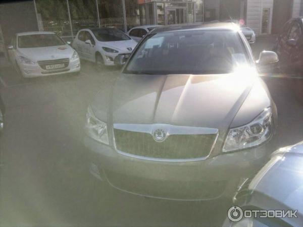 Автомобиль Skoda Octavia хэтчбек фото