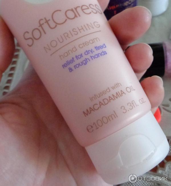 Крем для рук Oriflame SoftCaress Nourishing hand cream фото