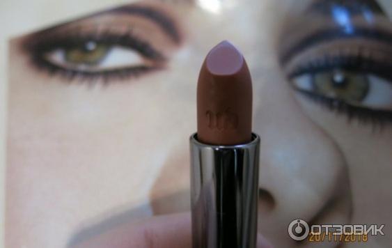 Помада Urban Dickey Vice Lipstick