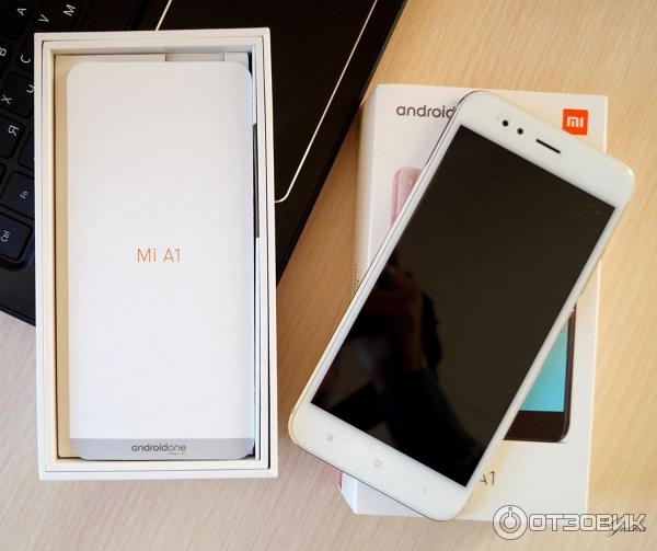 Смартфон Xiaomi MI A1 фото