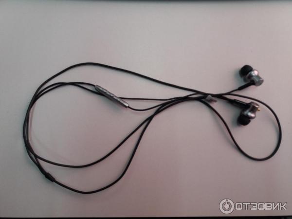 Отзыв хорошие китайские наушники ксиоми Xiaomi Mi In-Ear Headphones Pro HD Silver (QTEJ02JY) наушники высокочастотные вкладыши амбушюры качественные наушники посоветуйте наушники какие наушники лучше как выбрать наушники