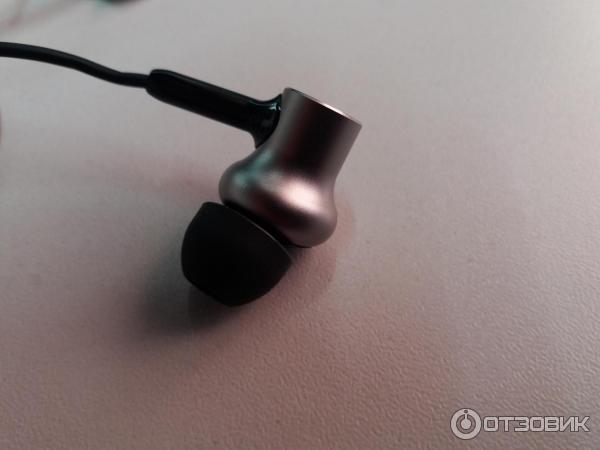 Отзыв хорошие китайские наушники ксиоми Xiaomi Mi In-Ear Headphones Pro HD Silver (QTEJ02JY) наушники высокочастотные вкладыши амбушюры качественные наушники посоветуйте наушники какие наушники лучше как выбрать наушники